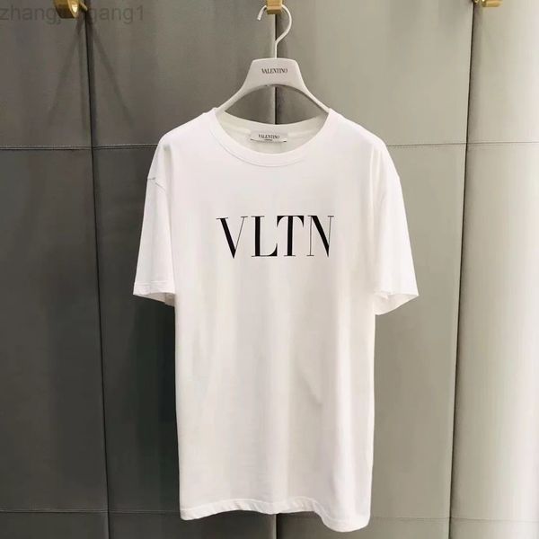 designer chao brand spring and summer warren t-shirt pure cotton bottomed short sve female vlts round neck short, White;black
designer chao brand spring and summer warren t-shirt pure cotton bottomed short sve female vlts round neck short, White;black