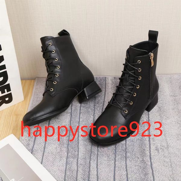 women designer ankle boots luxury martin boot outdoor winter leather flat sneakers 060, Black
women designer ankle boots luxury martin boot outdoor winter leather flat sneakers 060, Black