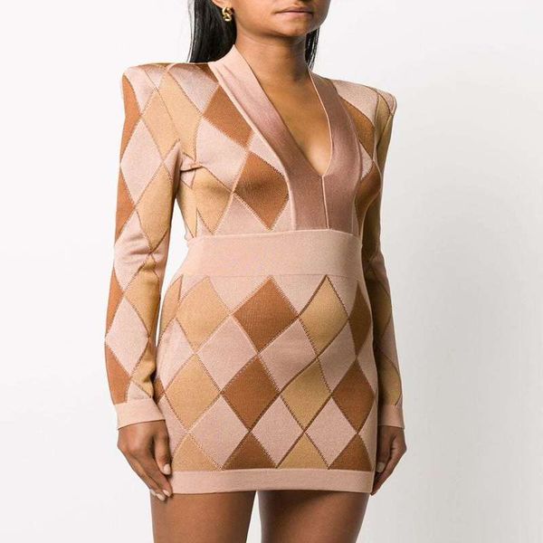 beaukey long sleeve v neck zipper khaki bodycon bandage dress designer fashion evening party dress vestido 210414, Black;gray
beaukey long sleeve v neck zipper khaki bodycon bandage dress designer fashion evening party dress vestido 210414, Black;gray