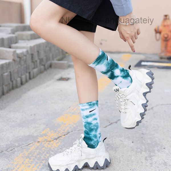 classic men's fashion tie dyed socks hook brand men women long cotton sports high candy colour middle tube moisture absorption sock lux, Black
classic men's fashion tie dyed socks hook brand men women long cotton sports high candy colour middle tube moisture absorption sock lux, Black