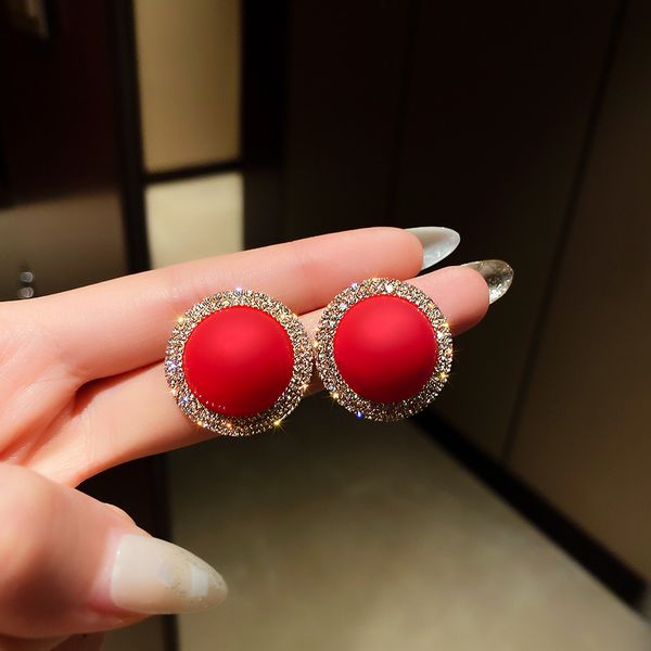 925 silver needle european and american fashion exaggerated chinese style red pearl stud earrings personality diamond stud eardrop new year, Golden
925 silver needle european and american fashion exaggerated chinese style red pearl stud earrings personality diamond stud eardrop new year, Golden