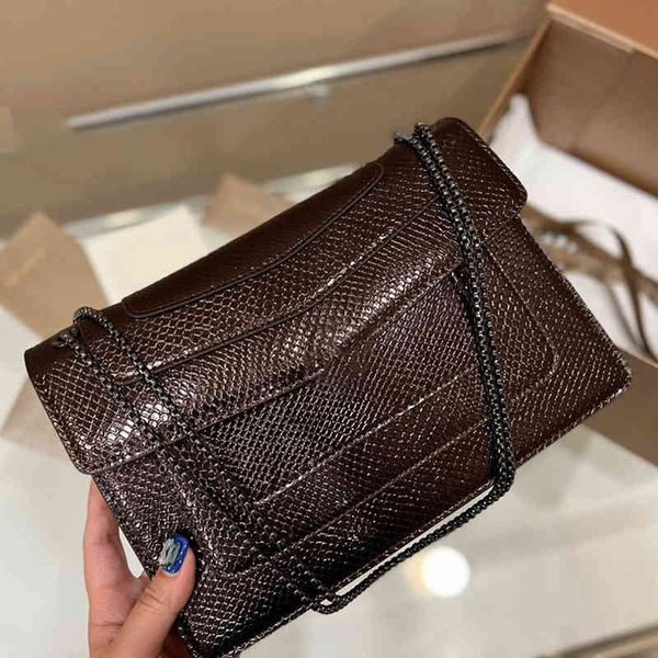 shoulder bags hardware buckle chain messenger bag women designer handbags totes fashion snake head crossbody bag leather satchel purses 2206
shoulder bags hardware buckle chain messenger bag women designer handbags totes fashion snake head crossbody bag leather satchel purses 2206