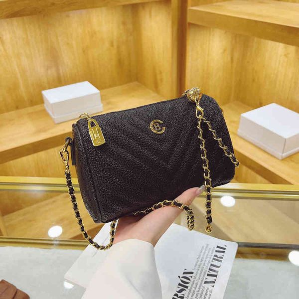 family brand women's bag 2022 new high-end fashion versatile single shoulder messenger women bags designer luxury fashion handbags
family brand women's bag 2022 new high-end fashion versatile single shoulder messenger women bags designer luxury fashion handbags