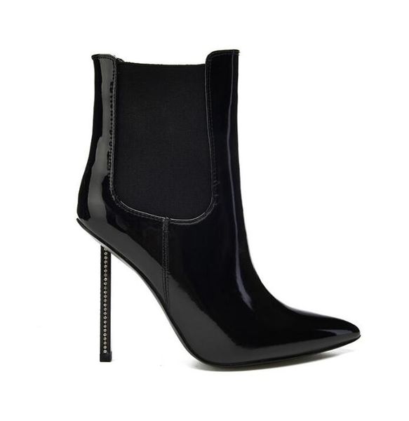 2020 autumn and winter new fashion ladies high heels exquisite and comfortable woman alphabet high heel boots leather material size 35-43, Black
2020 autumn and winter new fashion ladies high heels exquisite and comfortable woman alphabet high heel boots leather material size 35-43, Black