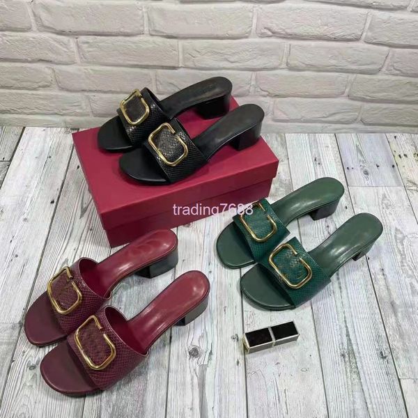slippers high version v-button thick heel sandals, style in spring summer of , wear a-line versatile high-heeled slippers for women, Black
slippers high version v-button thick heel sandals, style in spring summer of , wear a-line versatile high-heeled slippers for women, Black