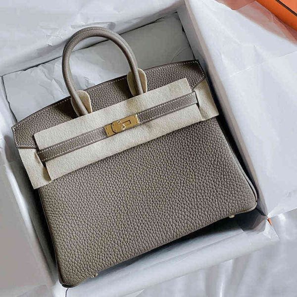 family h birkin bag designer handbag 2023 portable lychee pattern leather platinum versatile high-capacity commuter
family h birkin bag designer handbag 2023 portable lychee pattern leather platinum versatile high-capacity commuter