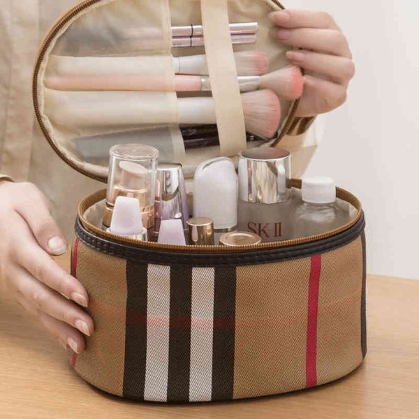 cosmetic bag women s portable travel large capacity cosmetic storage bag ins style cosmetic wash bag 220713
cosmetic bag women s portable travel large capacity cosmetic storage bag ins style cosmetic wash bag 220713
