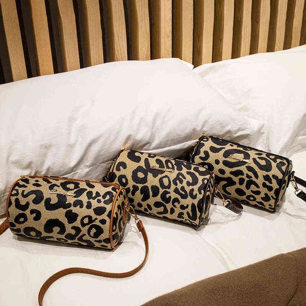 bag female leopard color matching cylinder menger single shoulder leisure mobile phone women's
bag female leopard color matching cylinder menger single shoulder leisure mobile phone women's