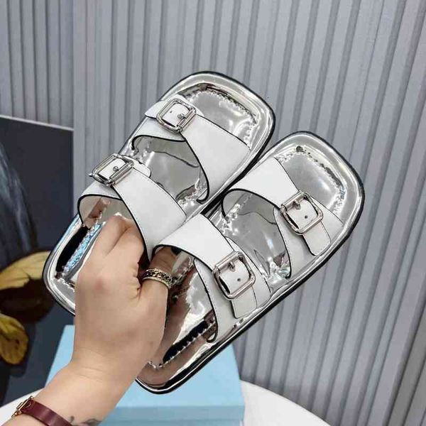women's leather outdoor slippers slippers modern buckle decoration summer series, Black
women's leather outdoor slippers slippers modern buckle decoration summer series, Black