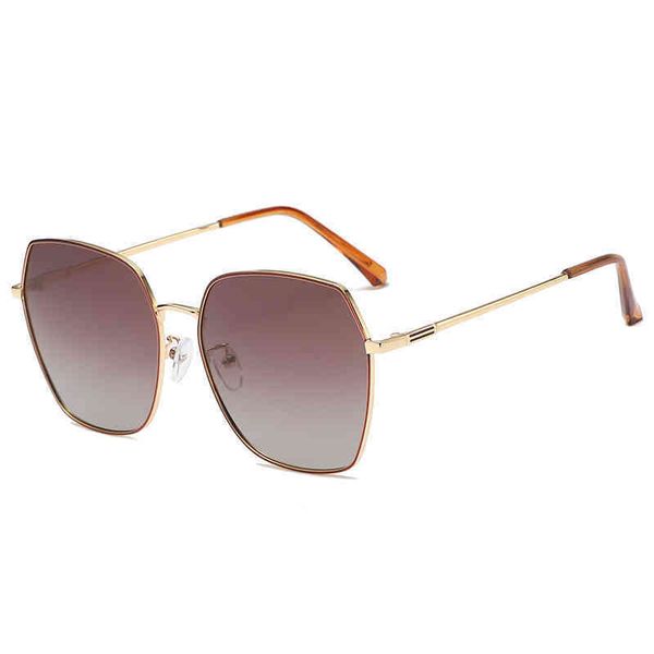 sunglasses polarized sun female driving korean version metal personalized male myopia anti ultraviolet, White;black
sunglasses polarized sun female driving korean version metal personalized male myopia anti ultraviolet, White;black
