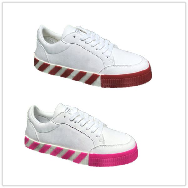 outdoor flat casual shoes men's low vulcanized sneakers black arrow patch white diagonal stripe rubber lace up sneakers 02t7
outdoor flat casual shoes men's low vulcanized sneakers black arrow patch white diagonal stripe rubber lace up sneakers 02t7