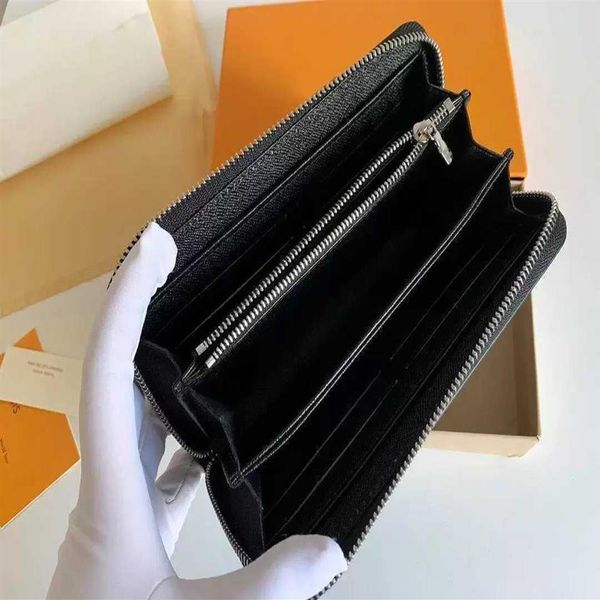 2022 luxurys designers bags women leather single zipper long wallet purse card holder wallet men handbag with box dust bag337d, Red;black
2022 luxurys designers bags women leather single zipper long wallet purse card holder wallet men handbag with box dust bag337d, Red;black