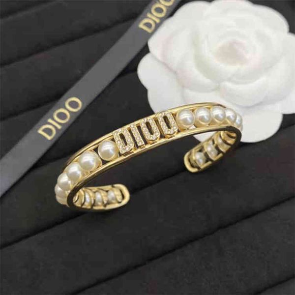2022 factory wholesale new di home pearl live mouth bracelet women's simple hand jewelry bracelet jewelry, Black
2022 factory wholesale new di home pearl live mouth bracelet women's simple hand jewelry bracelet jewelry, Black