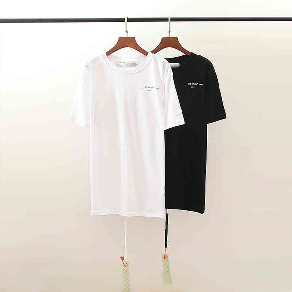 strip arrow short t-shirt sleeve br white 2022 luxury br fashion design all-match men's and women's t-shirts, White;black
strip arrow short t-shirt sleeve br white 2022 luxury br fashion design all-match men's and women's t-shirts, White;black
