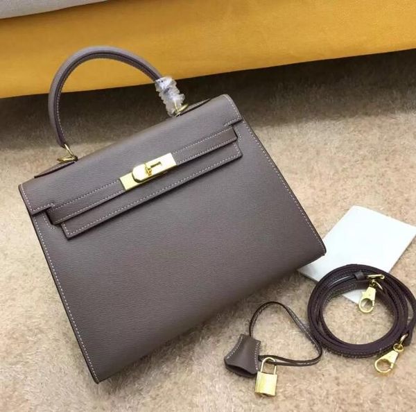 fashionable embroidery designer women shoulder bag female 2021 new online influencer fashion large capacity tote chain handbag aaaa
fashionable embroidery designer women shoulder bag female 2021 new online influencer fashion large capacity tote chain handbag aaaa