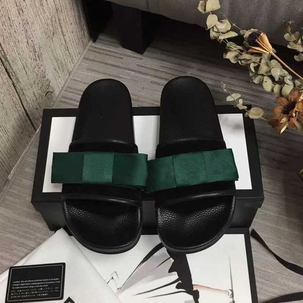 2022 slippers designer men women slides with correct flower box dust bag card luxury brand shoes snake print slide leather rubber sandals, Black
2022 slippers designer men women slides with correct flower box dust bag card luxury brand shoes snake print slide leather rubber sandals, Black