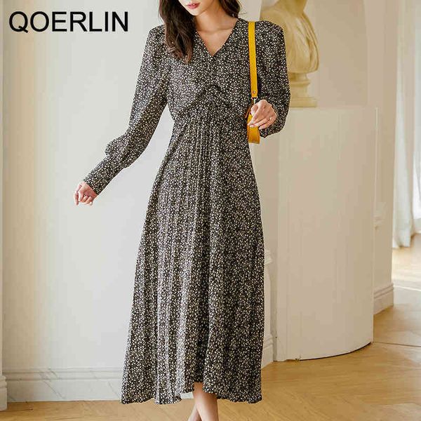 qoerlin vintage floral print dress vneck drawstring puff sleeve pleated chiffon dress casual midlength high waist vestido plus 210412, Black;gray
qoerlin vintage floral print dress vneck drawstring puff sleeve pleated chiffon dress casual midlength high waist vestido plus 210412, Black;gray