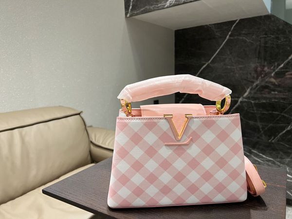 tz lady bags brand handbag capucines bb series soft leather tote bag plaid pattern temperament style large capacity removable shoulder strap
tz lady bags brand handbag capucines bb series soft leather tote bag plaid pattern temperament style large capacity removable shoulder strap