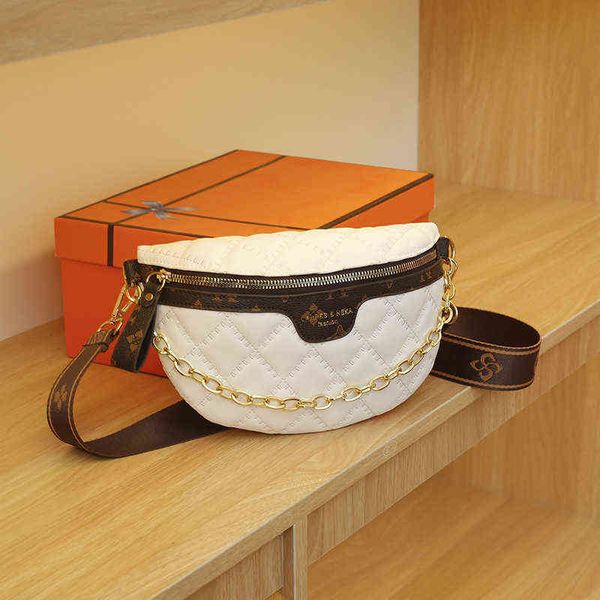 women's chain waist bag diamond lattice embroidered thread single shoulder messenger bag small fragrance chest bag women 220712
women's chain waist bag diamond lattice embroidered thread single shoulder messenger bag small fragrance chest bag women 220712