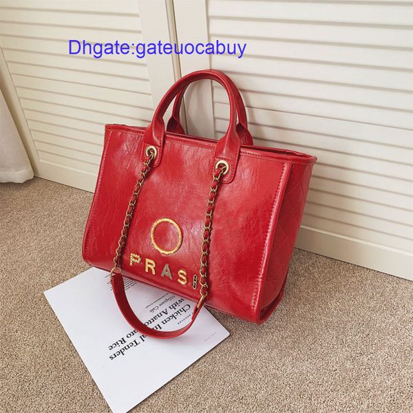 fashion designer luxury handbags women's beach bags brand ch metal badge tote bag small mini evening handbag female capacity large leat, Black;red
fashion designer luxury handbags women's beach bags brand ch metal badge tote bag small mini evening handbag female capacity large leat, Black;red