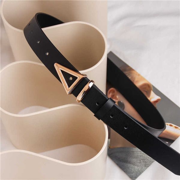2022 belt women's fashion versatile leather decorative suit belt korean triangle ins style black jeans with fashions, Black;brown
2022 belt women's fashion versatile leather decorative suit belt korean triangle ins style black jeans with fashions, Black;brown