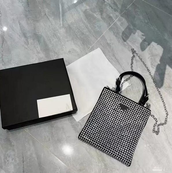 designer crystal shoulder bag women's fashion handbag luxury brand chain cross body women fully-jewelled handbags purse wallet
designer crystal shoulder bag women's fashion handbag luxury brand chain cross body women fully-jewelled handbags purse wallet