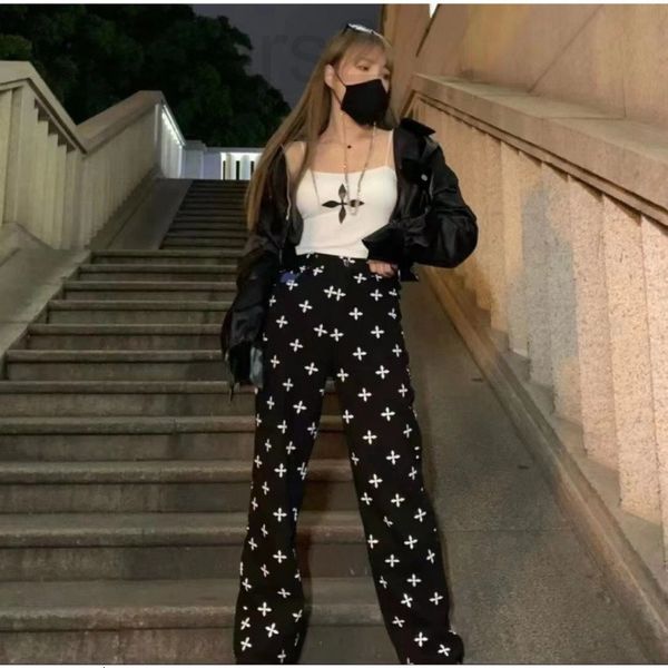 women's tanks & camis designer chaopai 22 early spring new cross print with large elastic cushion and three color optional small sling, White
women's tanks & camis designer chaopai 22 early spring new cross print with large elastic cushion and three color optional small sling, White