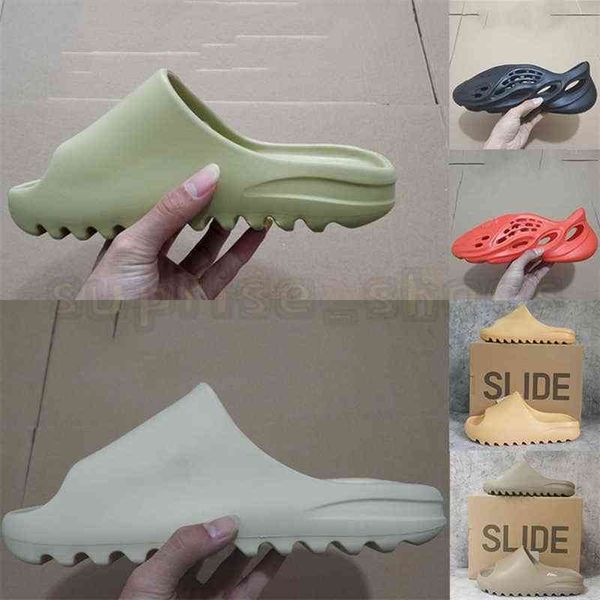 sandal yeesys kanyes slipper foam runner slides fashion pantoufle bone sand black resin men women designers flip flops slipper luxurys loafe
sandal yeesys kanyes slipper foam runner slides fashion pantoufle bone sand black resin men women designers flip flops slipper luxurys loafe