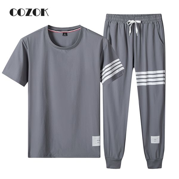 mens hip hop set summer fashion men short sets t shirt shorts male casual patchwork sportswear pant tracksuit jogger 4xl 220616, Gray
mens hip hop set summer fashion men short sets t shirt shorts male casual patchwork sportswear pant tracksuit jogger 4xl 220616, Gray