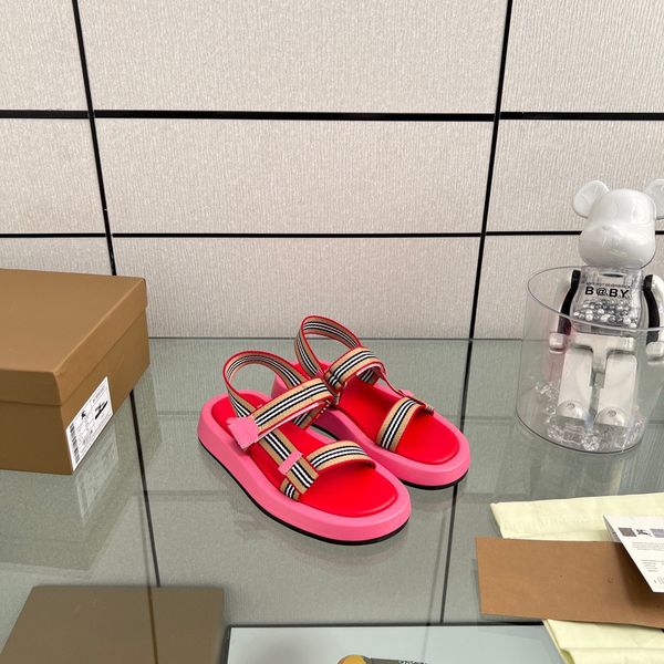 wholesale sandals women's fashion wear 2022 new summer net red woven flat bottom flip flops for beach shoes, Black
wholesale sandals women's fashion wear 2022 new summer net red woven flat bottom flip flops for beach shoes, Black