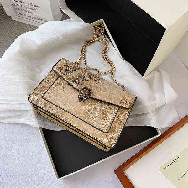 handbags outlet chain women's new versatile small square bag european and american one shoulder slant
handbags outlet chain women's new versatile small square bag european and american one shoulder slant