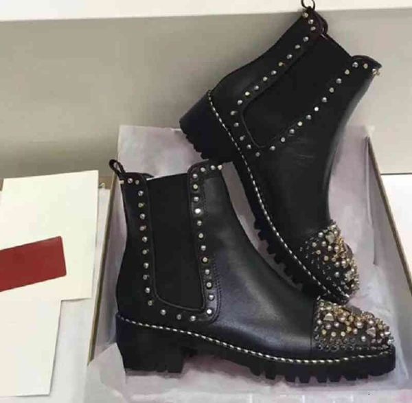 boots winter women's ankles boots, high heels, red soles, leather pointed toe brand designer, luxury ankle bootss fashion rubber thick, Black
boots winter women's ankles boots, high heels, red soles, leather pointed toe brand designer, luxury ankle bootss fashion rubber thick, Black