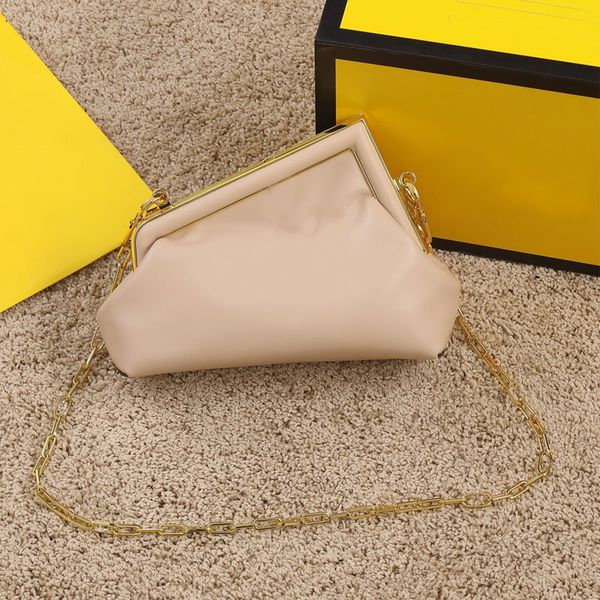 9 colors clutch bag women handbag serpentine cloud bag crossbody shoulder bags chain purse large letter magnetic hasp wallets removable wide
9 colors clutch bag women handbag serpentine cloud bag crossbody shoulder bags chain purse large letter magnetic hasp wallets removable wide
