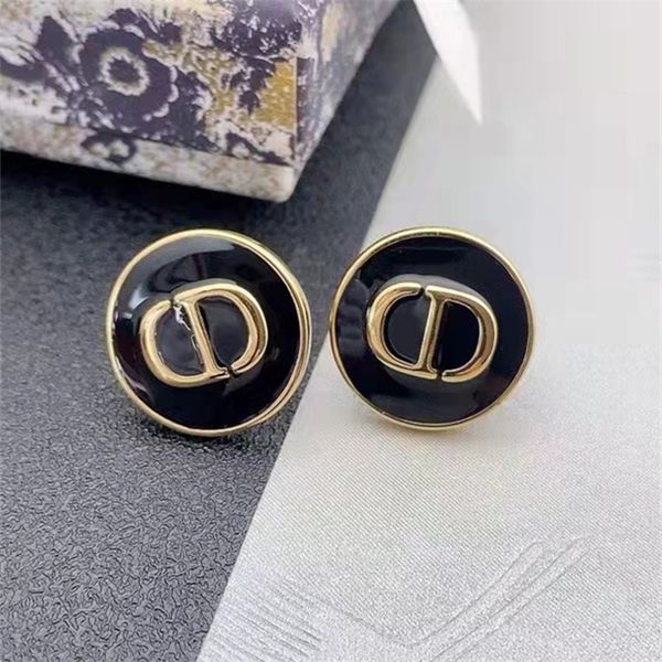 jewelry online sale 80% off high version black glue dropping round women's fashion earrings, Golden
jewelry online sale 80% off high version black glue dropping round women's fashion earrings, Golden