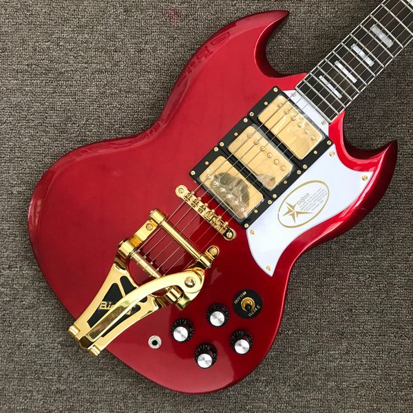 sg electric guitar, rosewood fingerboard, gold hardware, vibrato system, metallic red, 3 pickups, solid mahogany body guitar
sg electric guitar, rosewood fingerboard, gold hardware, vibrato system, metallic red, 3 pickups, solid mahogany body guitar