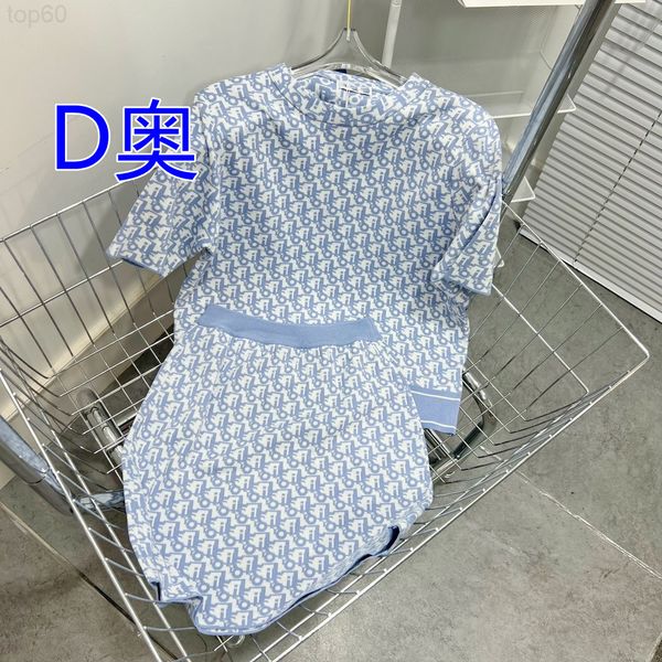 designer t-shirtd aojia 2022 summer new female jacquard letter knitted short sleeved sweater t-shirt set cotton slim wrap hip skirt2002 luxu, White
designer t-shirtd aojia 2022 summer new female jacquard letter knitted short sleeved sweater t-shirt set cotton slim wrap hip skirt2002 luxu, White