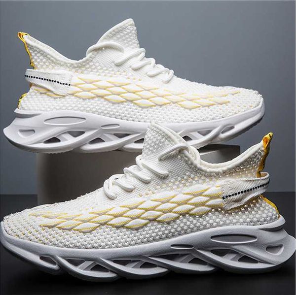 triple black white gold breathable genre3 yellow red mens man boy male cushion running shoes trainers sports designer sneakers 39-44
triple black white gold breathable genre3 yellow red mens man boy male cushion running shoes trainers sports designer sneakers 39-44