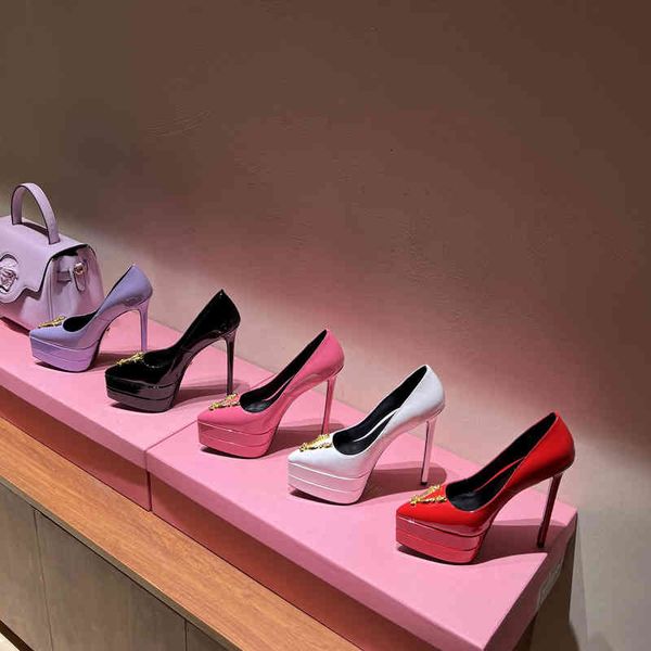 dress shoes shuangshuitai 15cm hentian high pointed cow leather shallow mouth thin heel catwalk heels women, Black
dress shoes shuangshuitai 15cm hentian high pointed cow leather shallow mouth thin heel catwalk heels women, Black