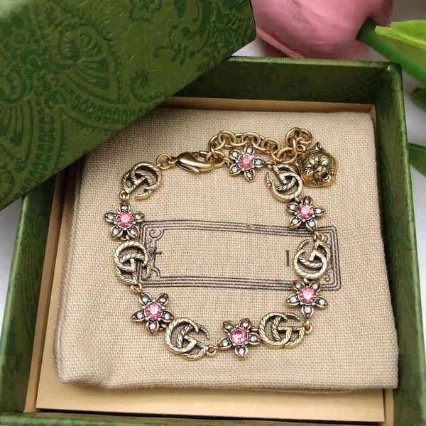 2022 factory wholesale new ancient red diamond flower crack head women's old bracelet aia8, Black
2022 factory wholesale new ancient red diamond flower crack head women's old bracelet aia8, Black