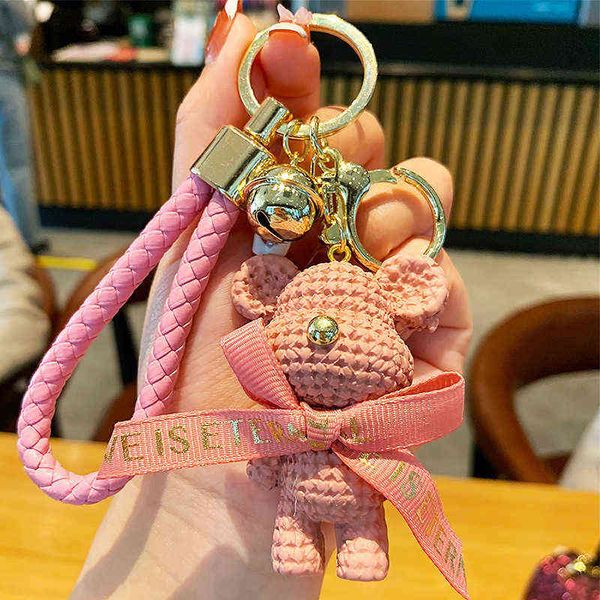 1pc 2021 new leather weave rope diy bear keychain cartoon cute animal doll keyring women couple bag car charm key chain gift y220725, Silver
1pc 2021 new leather weave rope diy bear keychain cartoon cute animal doll keyring women couple bag car charm key chain gift y220725, Silver