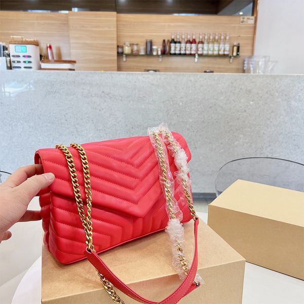 2022 lambskin shoulder bag classic big name chain famous bags designer women high capacity 26cm luxurious fashion totes backpack handbag cro
2022 lambskin shoulder bag classic big name chain famous bags designer women high capacity 26cm luxurious fashion totes backpack handbag cro
