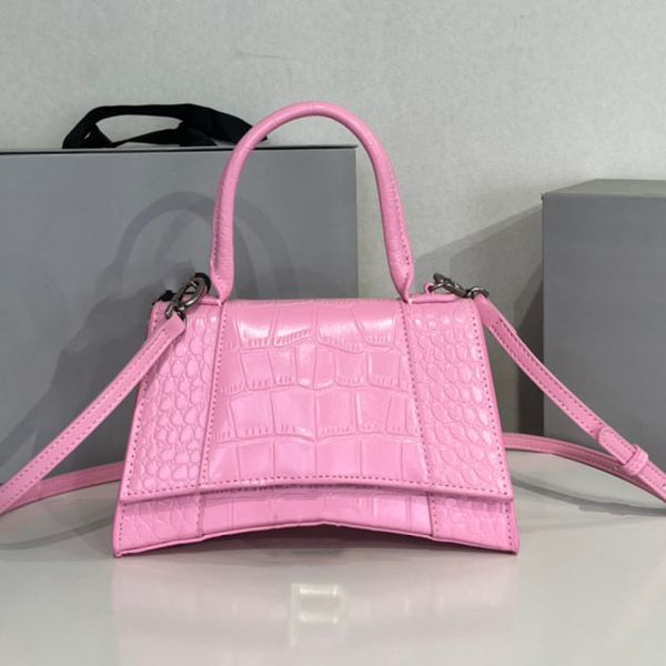 evening bags handbags women designer bags fashion crocodile pattern shopping bag lady luxury crossbody shiny style shoulderbag ins high qual
evening bags handbags women designer bags fashion crocodile pattern shopping bag lady luxury crossbody shiny style shoulderbag ins high qual