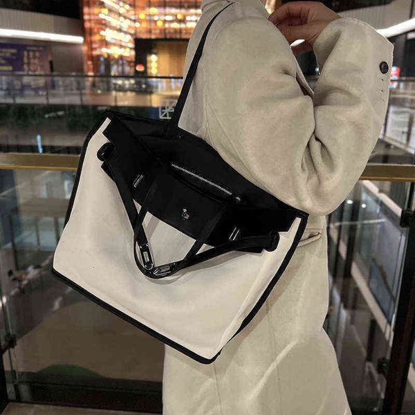 2022 women's atmospheric personality ladies bags texture large capacity tote bag women's shoulder portable bag diagonal- hand fema
2022 women's atmospheric personality ladies bags texture large capacity tote bag women's shoulder portable bag diagonal- hand fema