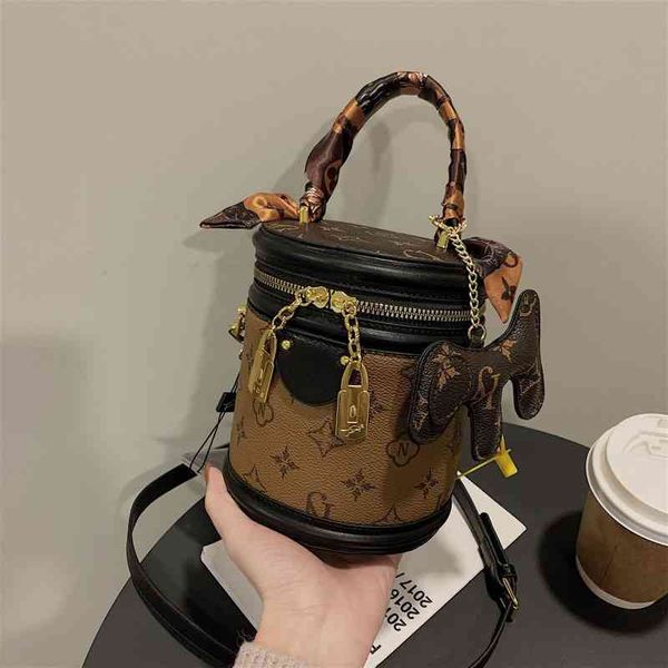 cylinder bag female new portable bucket bag sling one shoulder messenger bag purses_4nqp
cylinder bag female new portable bucket bag sling one shoulder messenger bag purses_4nqp