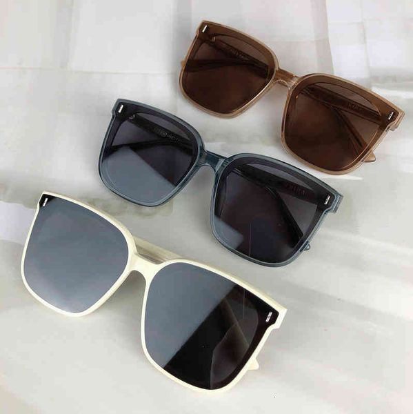 women sunglasses luxury brand designer 2022 new gm same & women's sunglass men's fashion glass net red driving round face vintage, White;black
women sunglasses luxury brand designer 2022 new gm same & women's sunglass men's fashion glass net red driving round face vintage, White;black