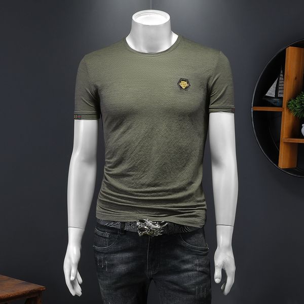 2022 summer new men's round neck short-sleeved t-shirt printing spring cotton fashion trend casual wild embroidery bottoming shirt, White;black
2022 summer new men's round neck short-sleeved t-shirt printing spring cotton fashion trend casual wild embroidery bottoming shirt, White;black