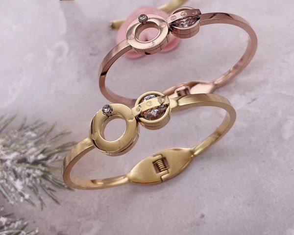 2022 easy chic european usa deluxe fashion lady diamond letter bangle 18k rose gold silver 316l stainless steel wedding love jewelry women m, Black
2022 easy chic european usa deluxe fashion lady diamond letter bangle 18k rose gold silver 316l stainless steel wedding love jewelry women m, Black