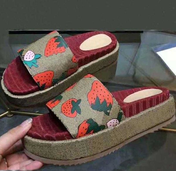 classics women sandals slope heel slippers slides floral brocade gear bottoms flip flops striped beach causal slipper home011 03, Black
classics women sandals slope heel slippers slides floral brocade gear bottoms flip flops striped beach causal slipper home011 03, Black