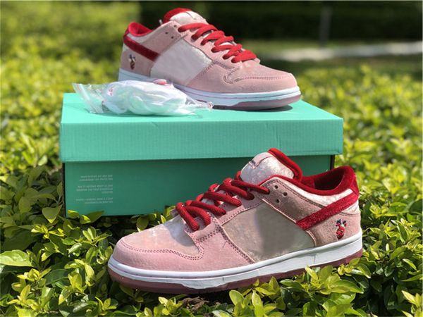 shoes authentic strangelove low valentine's day sport men women bright melon gym red med soft pink sports sneakers ct2
shoes authentic strangelove low valentine's day sport men women bright melon gym red med soft pink sports sneakers ct2