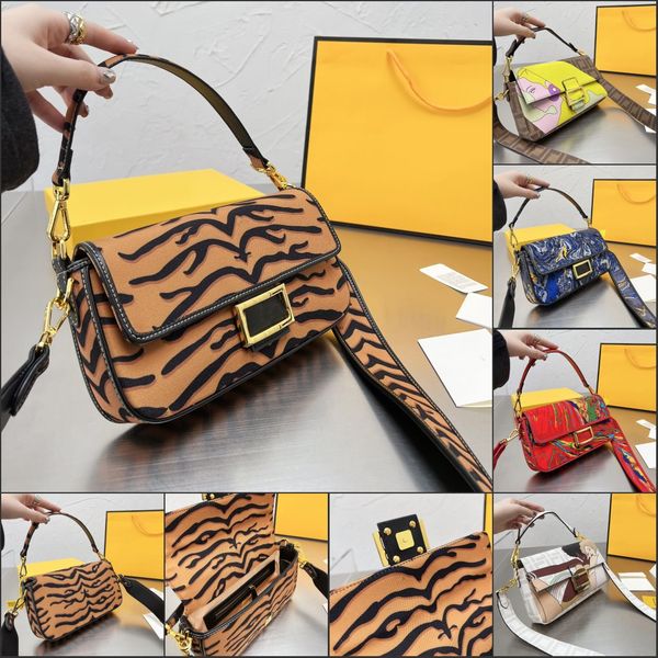 tiger pattern embroidery canvas long flip shoulder bags luxury designer womens crossbody bag purses ladies women cartoon leather cross body
tiger pattern embroidery canvas long flip shoulder bags luxury designer womens crossbody bag purses ladies women cartoon leather cross body